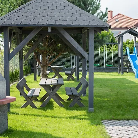 Dom Posejdon - Na Poziomie -1 By Renters Prestige *